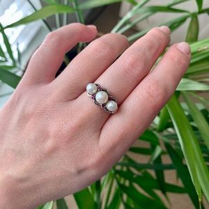 Sterling Silver Ring with Pearls, size 6 1/2